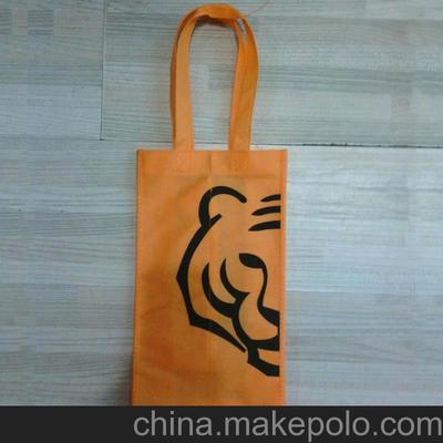 晉江無紡布袋廠家批發(fā)單支裝無紡布紅酒袋圖片,晉江無紡布袋廠家批發(fā)單支裝無紡布紅酒袋圖片大全,深圳市誠杰環(huán)保袋-