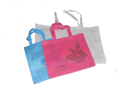 上海無紡布袋產(chǎn)業(yè)全方位指南：制造、生產(chǎn)、加工與訂做服務(wù)詳解