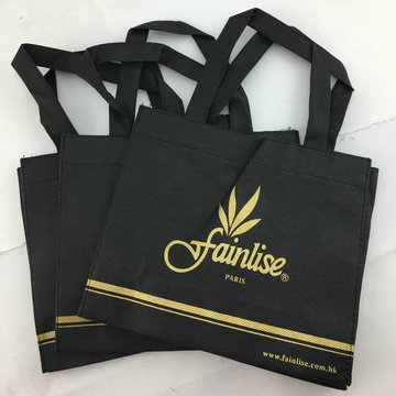 無紡布袋的多樣應用與定制優勢